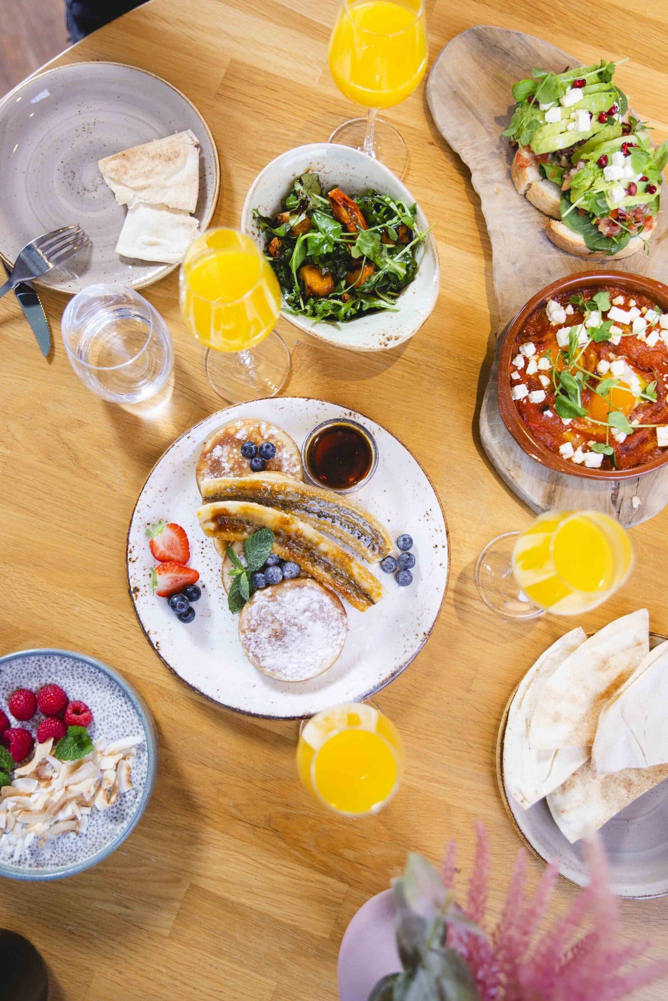 Boozy Weekend Brunch Bottomless Casa Mimosa Amsterdam